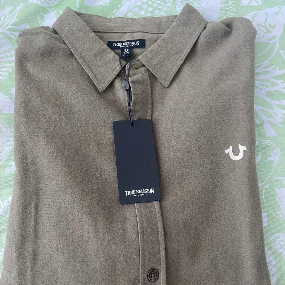 Men’s True Religion Solid Flannel Button Down Shirt Size XL